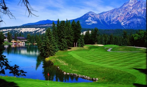 GOLFTEC Edmonton Leads Callaway Golf Pro-Assistant After Round 1