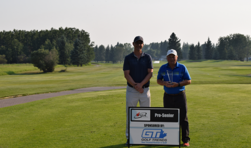 Halpen Hoists GolfTrends Inc Pro-Senior with Partner Newton at Turner Valley GC