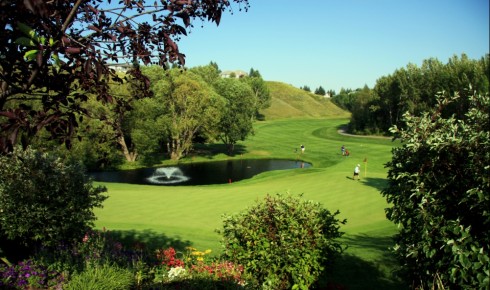 Nelson Nabs The Lead After R1 Of Ladies’ Championship